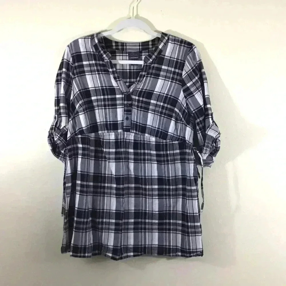 Oh Baby Plaid Maternity Top Black Gray White Large